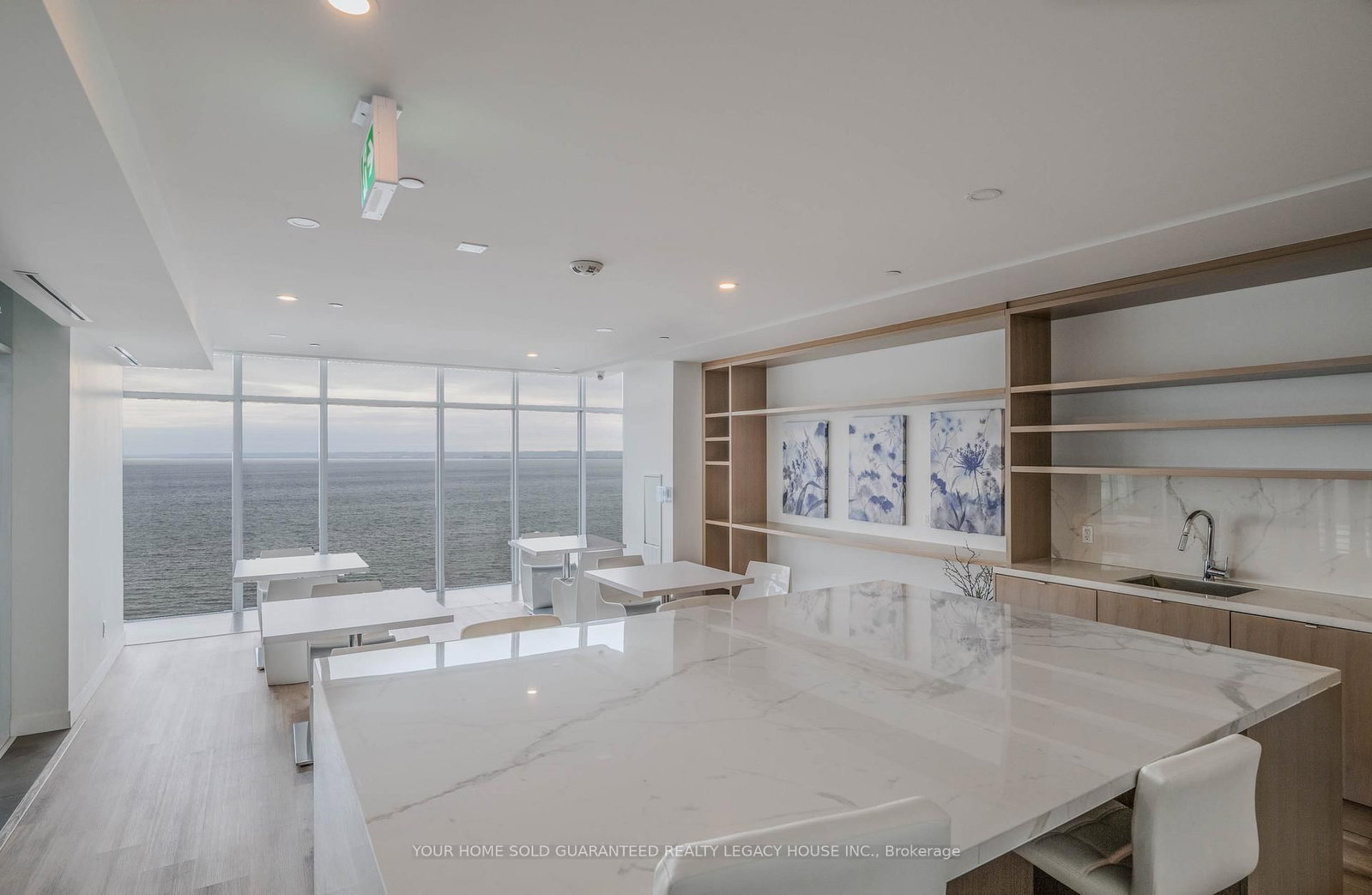370 Martha Street • #1805 • Burlington, ON photo 22