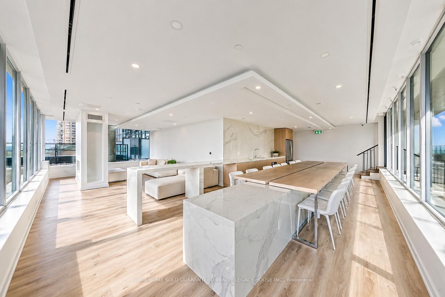 370 Martha Street • #1805 • Burlington, ON photo 24