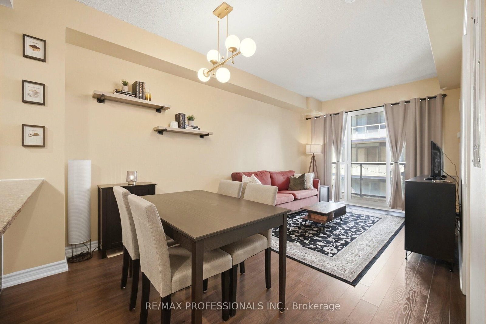 15 James Finlay Way • #922 • Toronto, ON photo 13