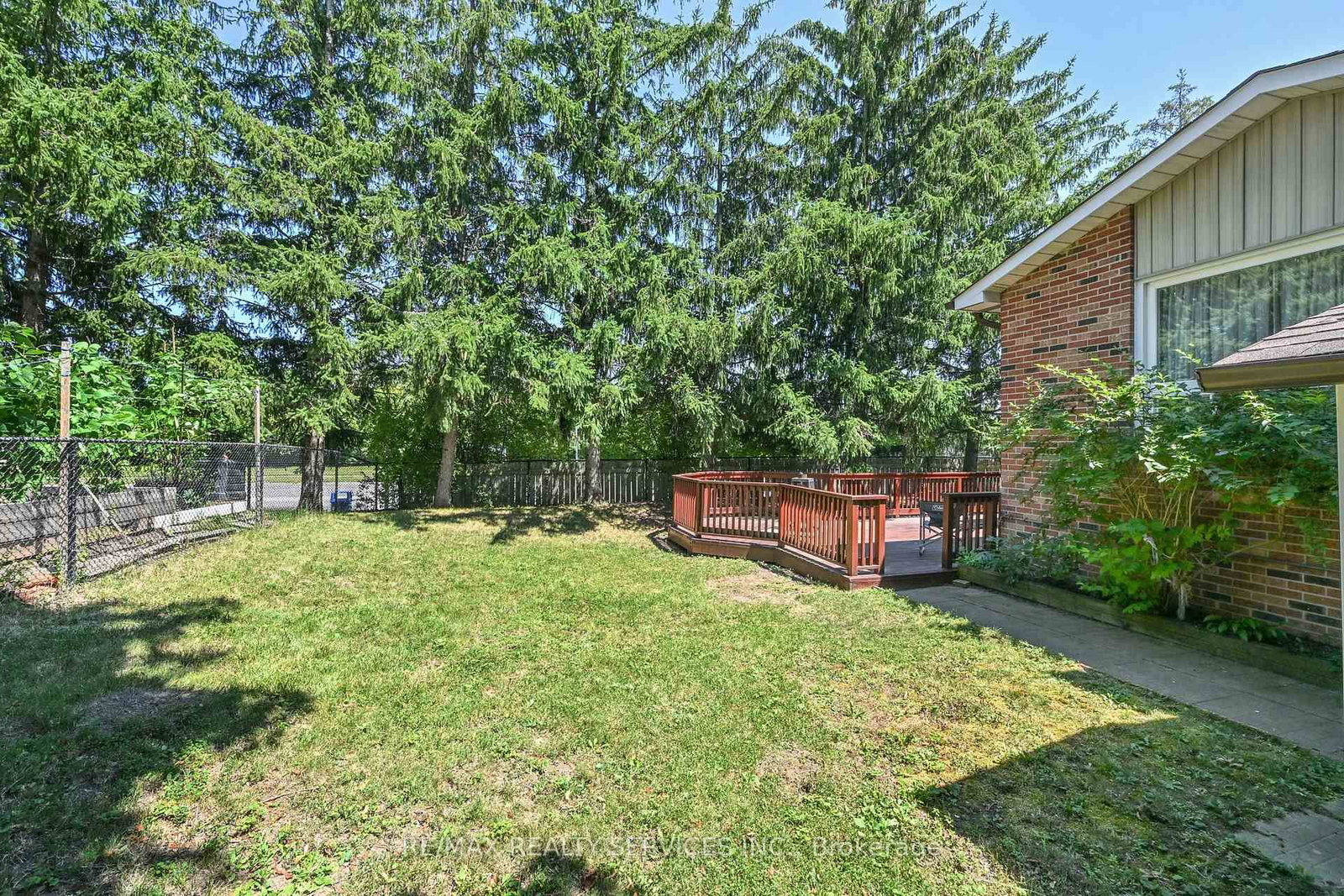 2 Lindridge Avenue • Brampton, ON photo 26
