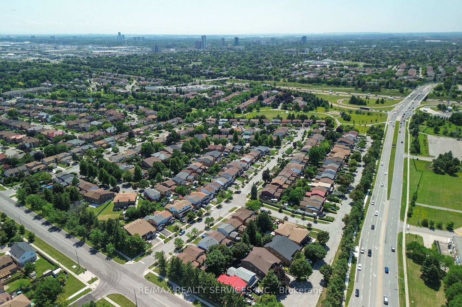 2 Lindridge Avenue • Brampton, ON photo 34