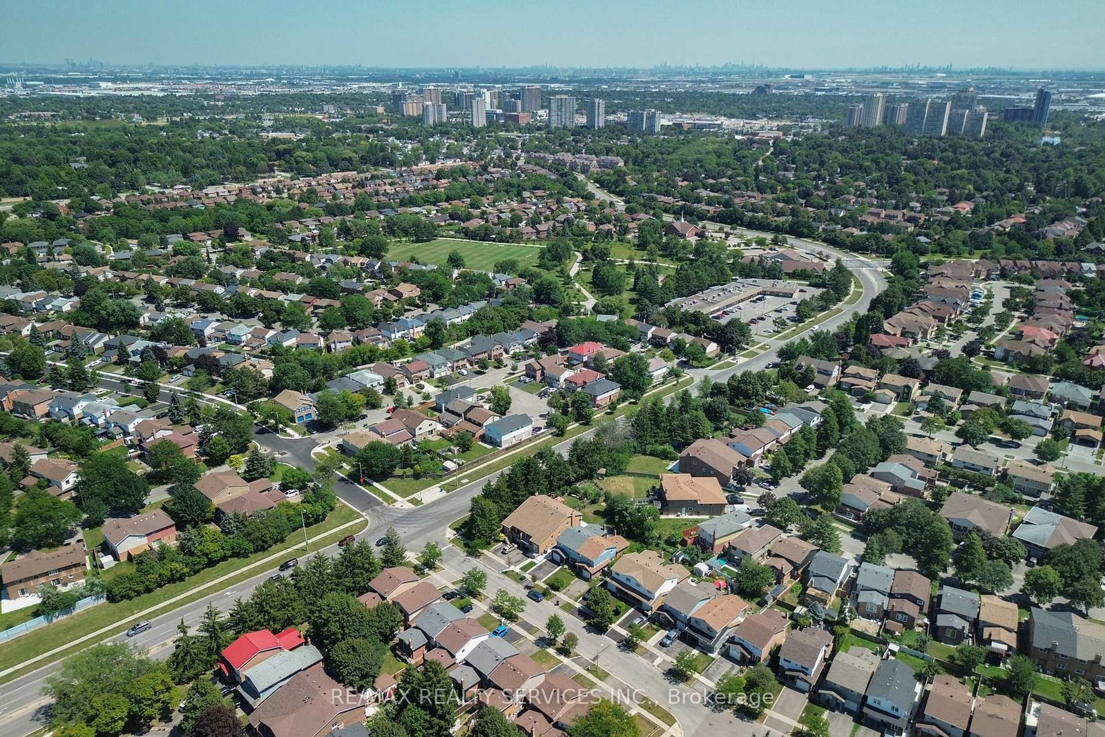 2 Lindridge Avenue • Brampton, ON photo 37