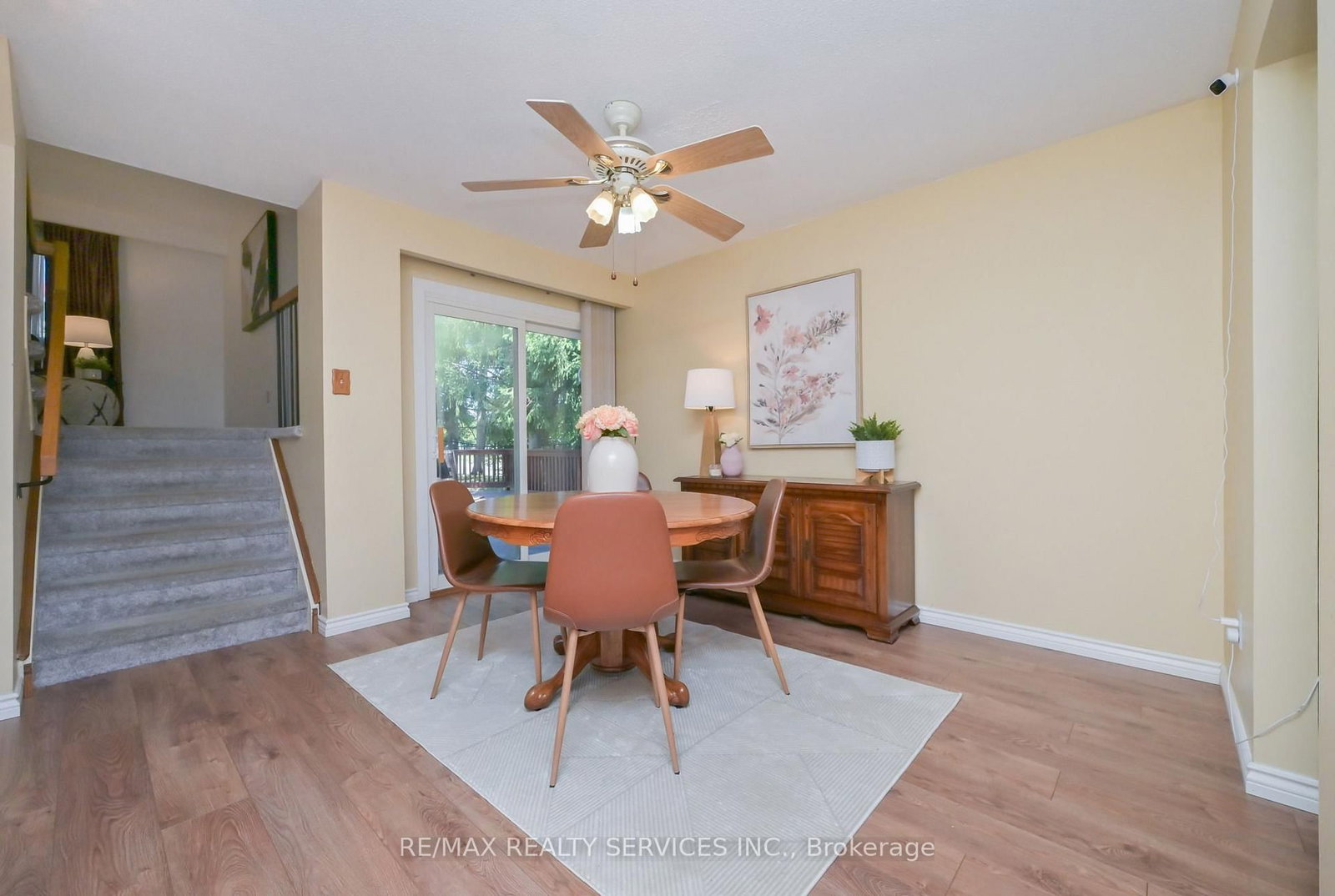 2 Lindridge Avenue • Brampton, ON photo 9