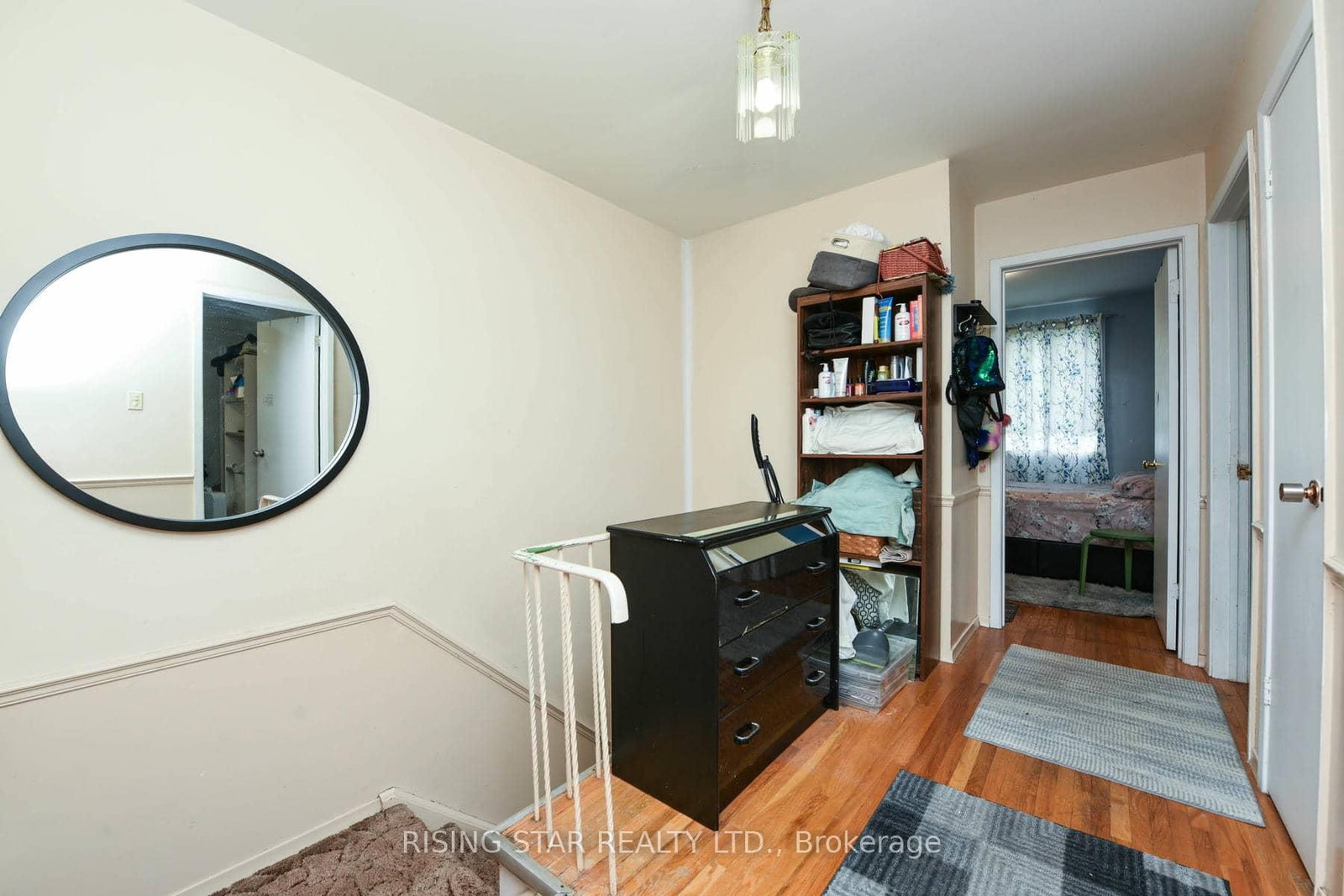 3295 Chipley Crescent • Mississauga, ON photo 10
