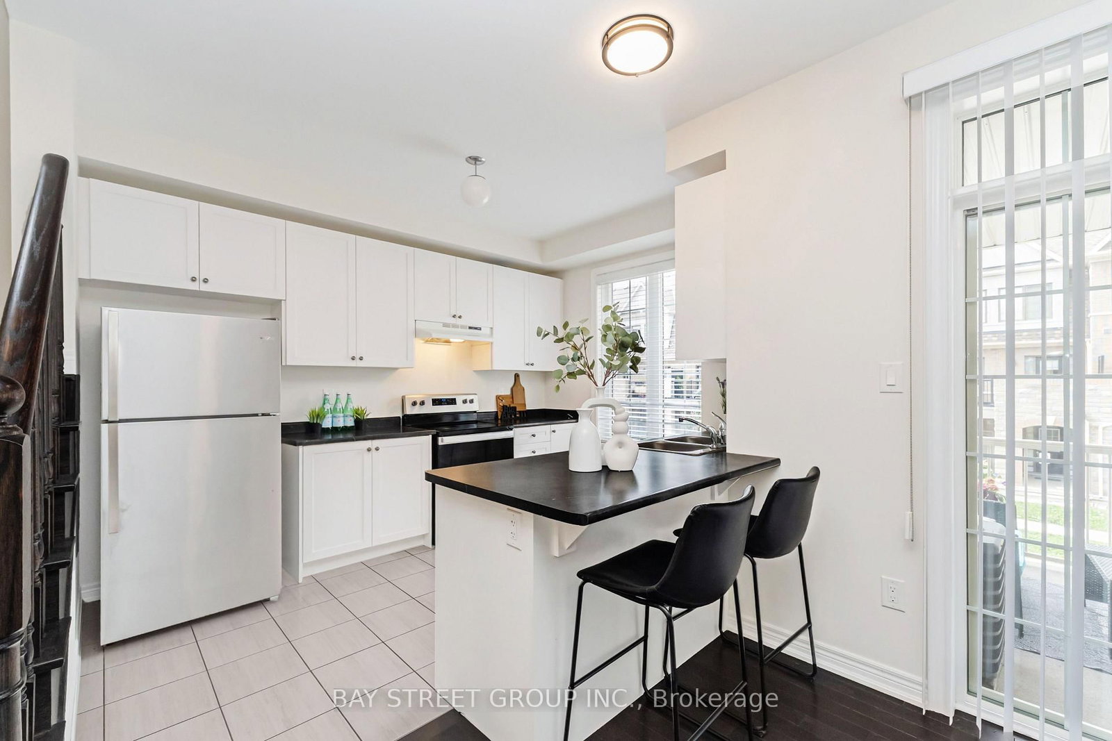 53 Fruitvale Circle • Brampton, ON photo 11