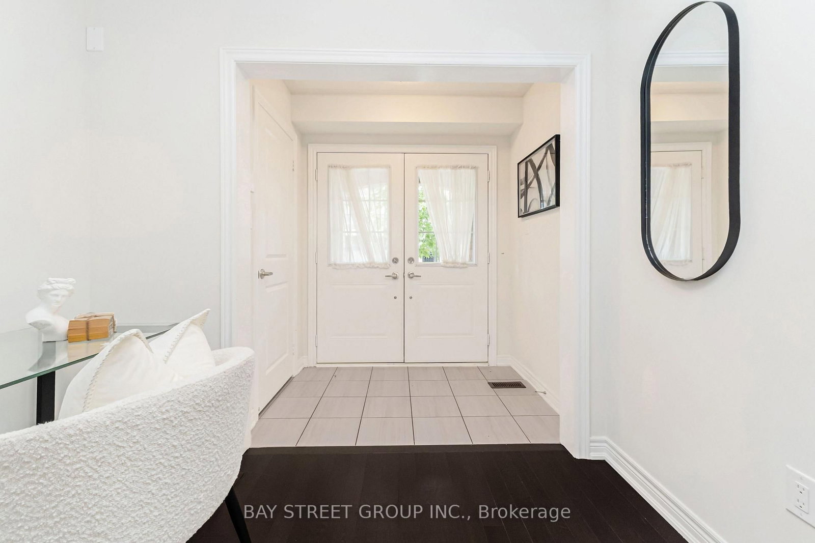 53 Fruitvale Circle • Brampton, ON photo 5