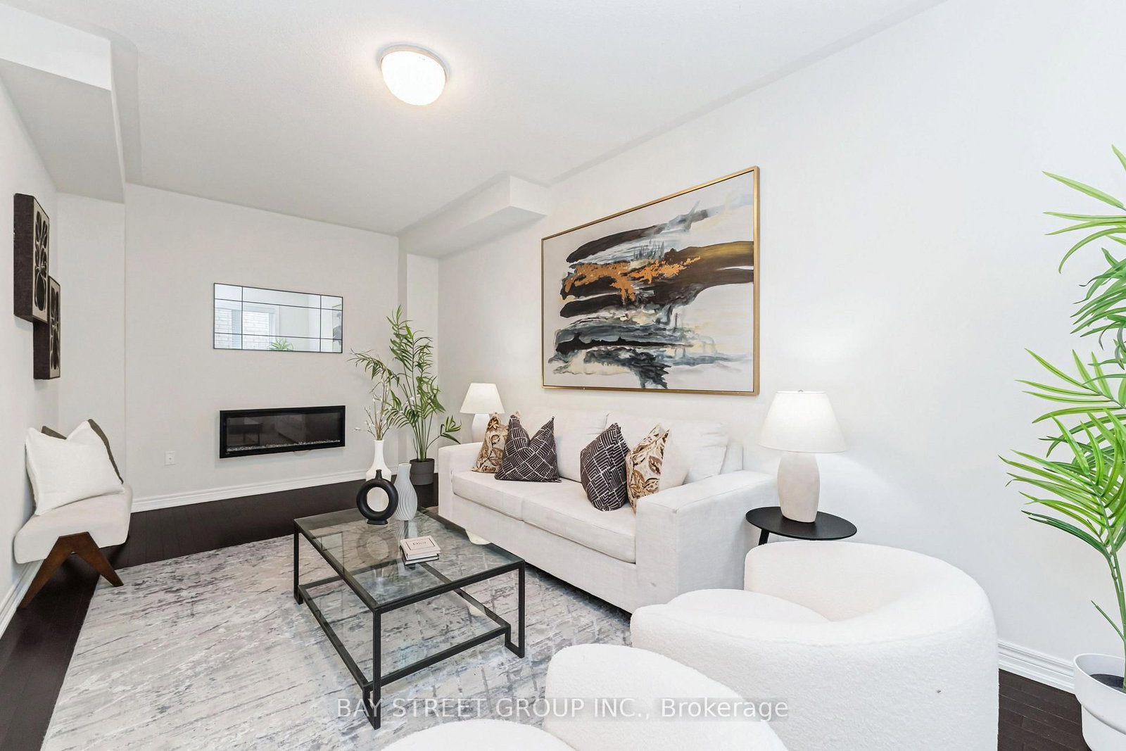 53 Fruitvale Circle • Brampton, ON photo 9