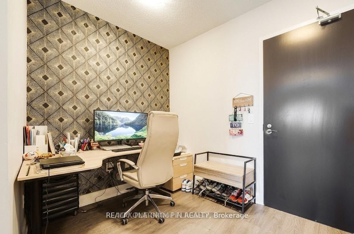 9 Valhalla Inn Road • #2405 • Toronto, ON photo 7