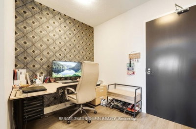 9 Valhalla Inn Road • #2405 • Toronto, ON photo 7