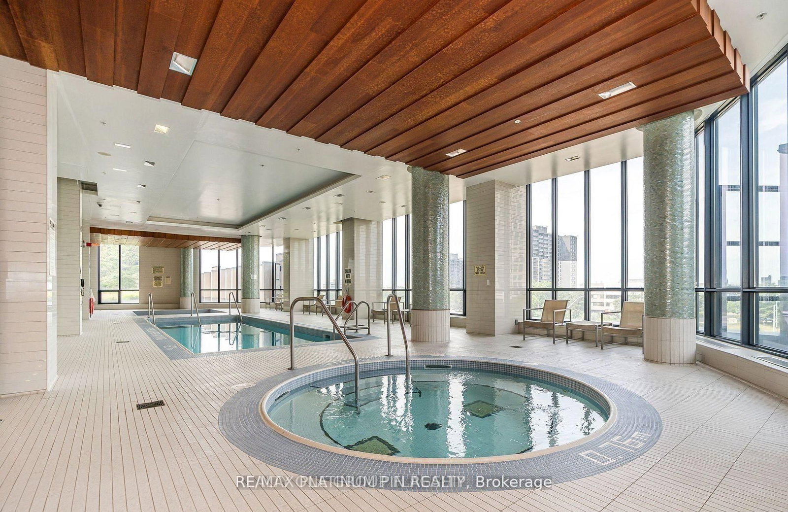 9 Valhalla Inn Road • #2405 • Toronto, ON photo 9