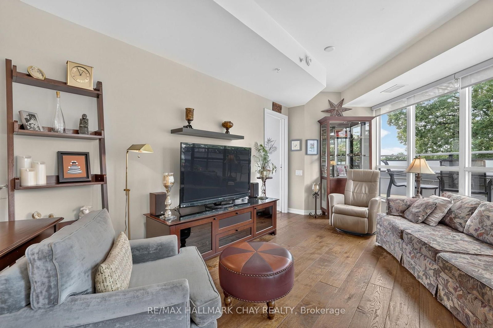 38 Howard Park Avenue • #523 • Toronto, ON photo 15