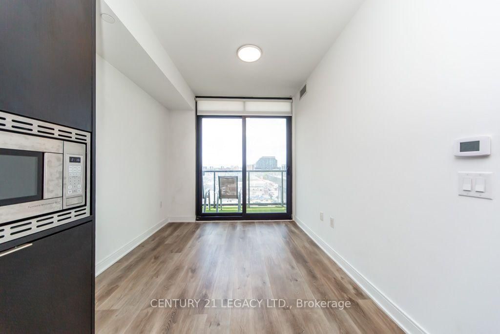 86 Dundas Street E • #821 • Mississauga, ON photo 16
