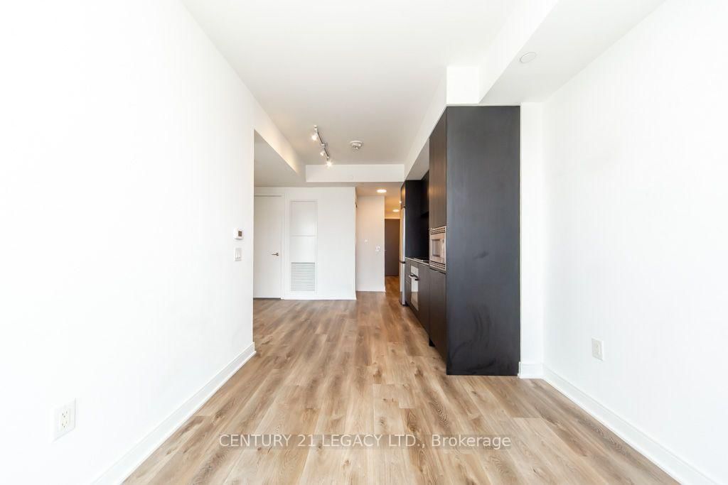86 Dundas Street E • #821 • Mississauga, ON photo 18