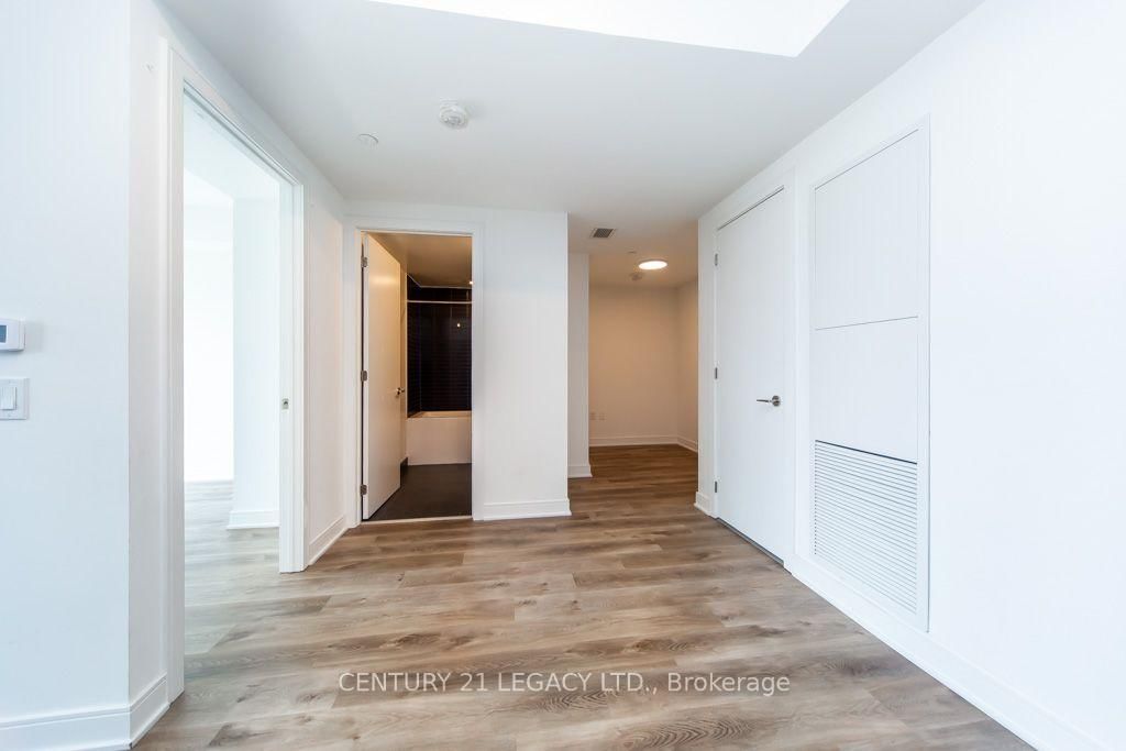 86 Dundas Street E • #821 • Mississauga, ON photo 23
