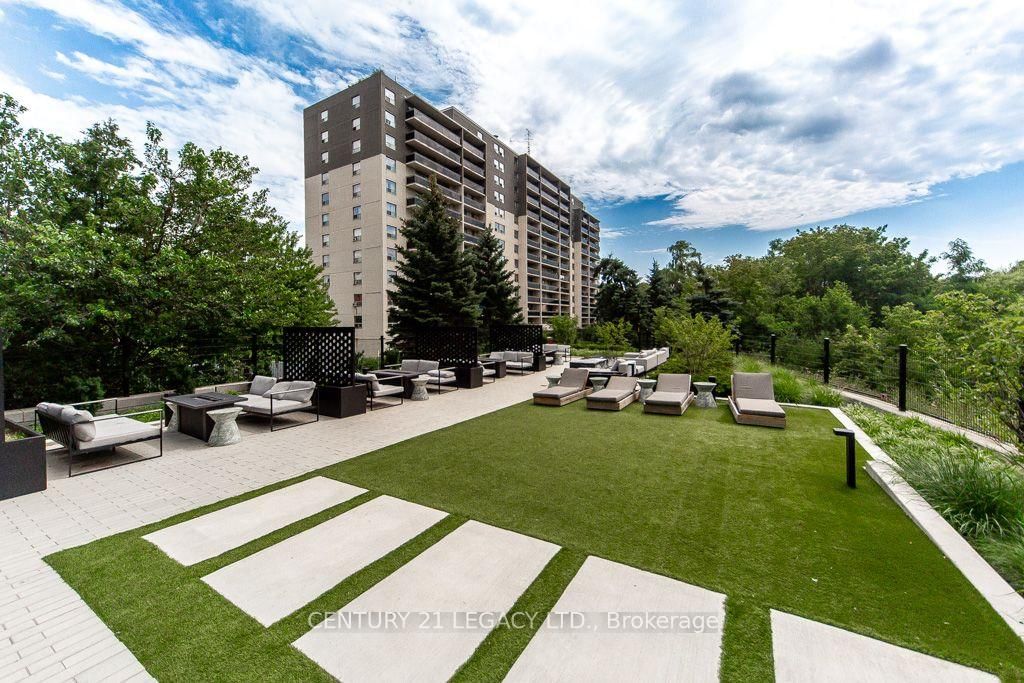 86 Dundas Street E • #821 • Mississauga, ON photo 43