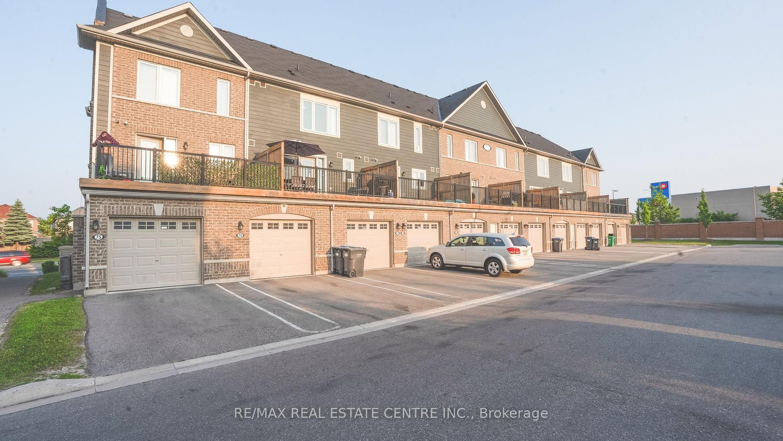 250 Sunny Meadow Boulevard • #77 • Brampton, ON photo 11