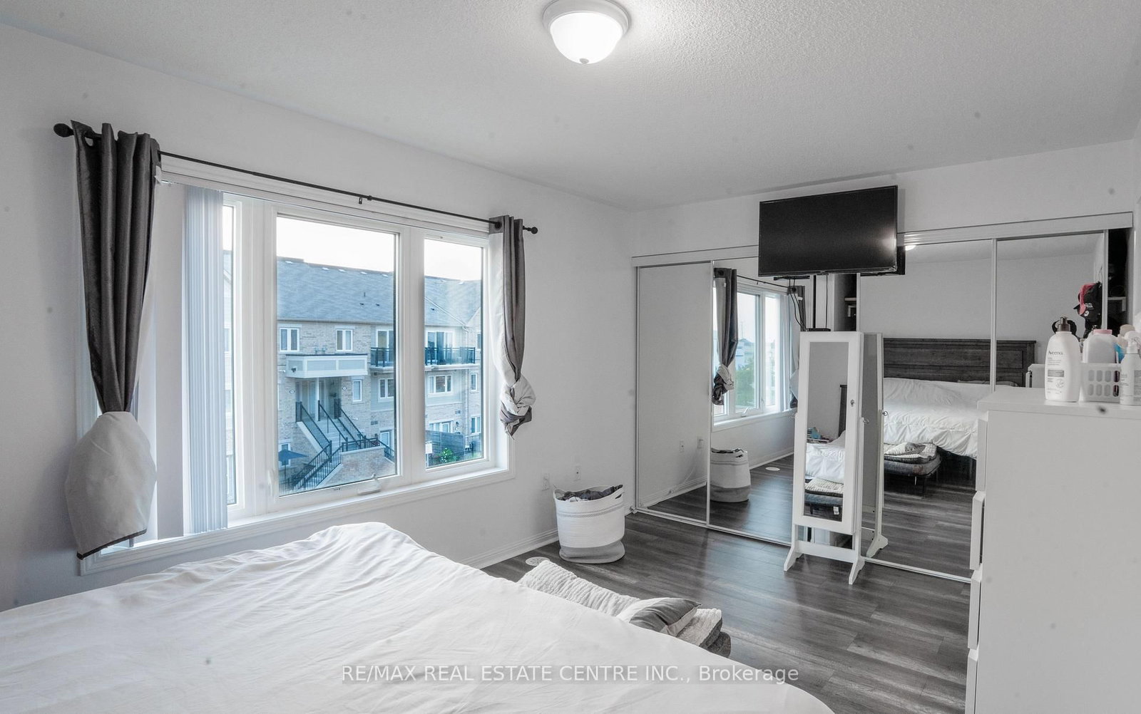 250 Sunny Meadow Boulevard • #77 • Brampton, ON photo 29