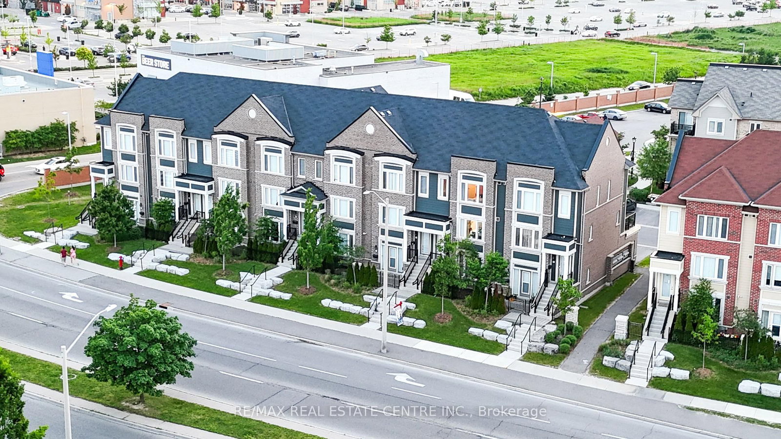 250 Sunny Meadow Boulevard • #77 • Brampton, ON photo 4