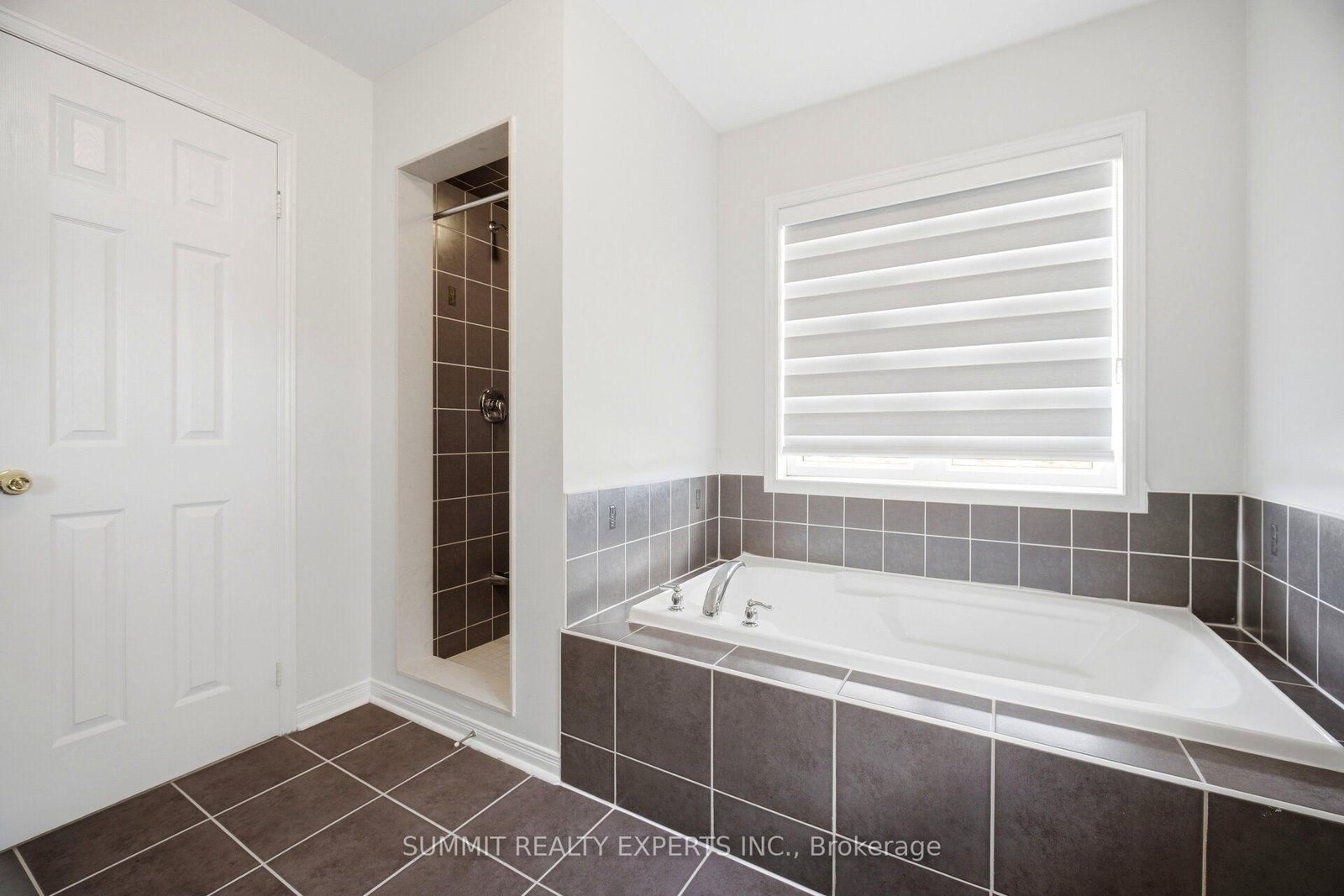 85 Maple Valley Brampton,ON L6P 2H3 — Photo 26