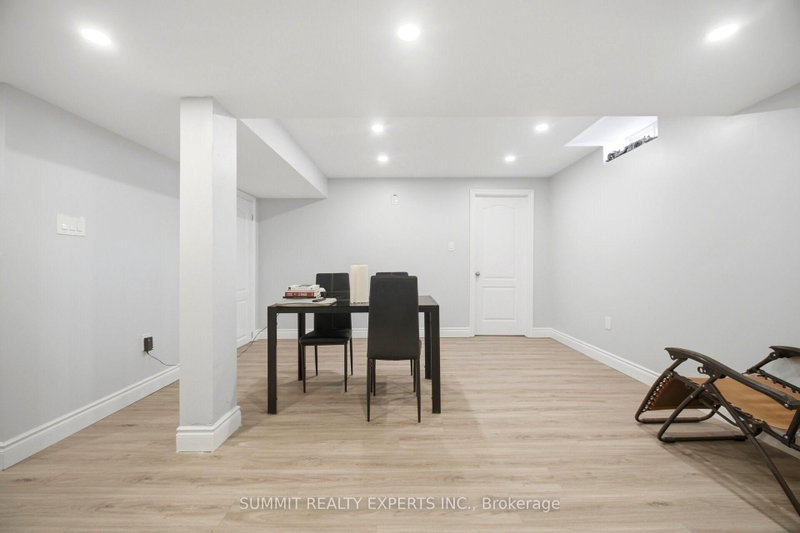 85 Maple Valley Brampton,ON L6P 2H3 — Photo 42