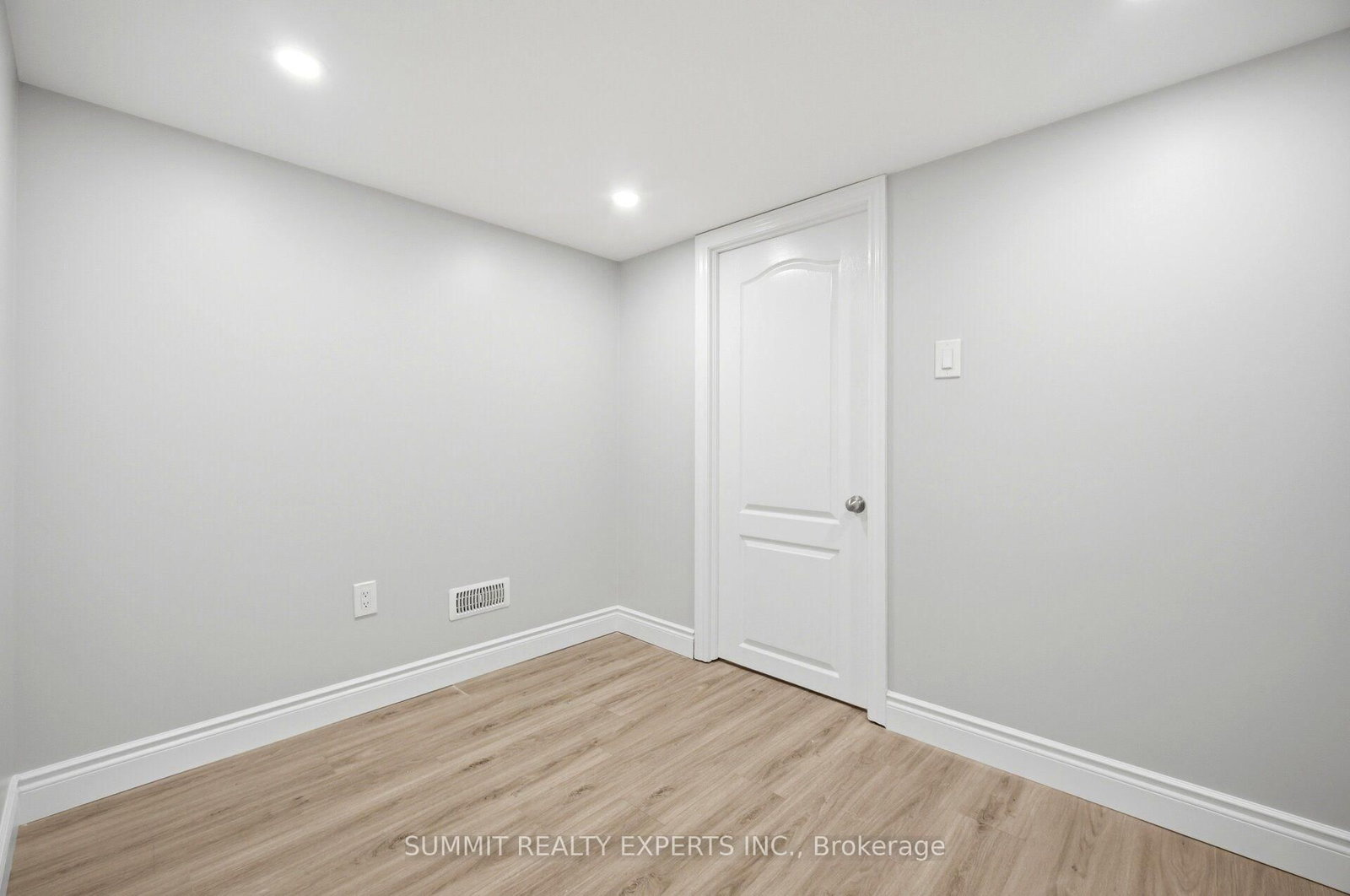 85 Maple Valley Brampton,ON L6P 2H3 — Photo 44