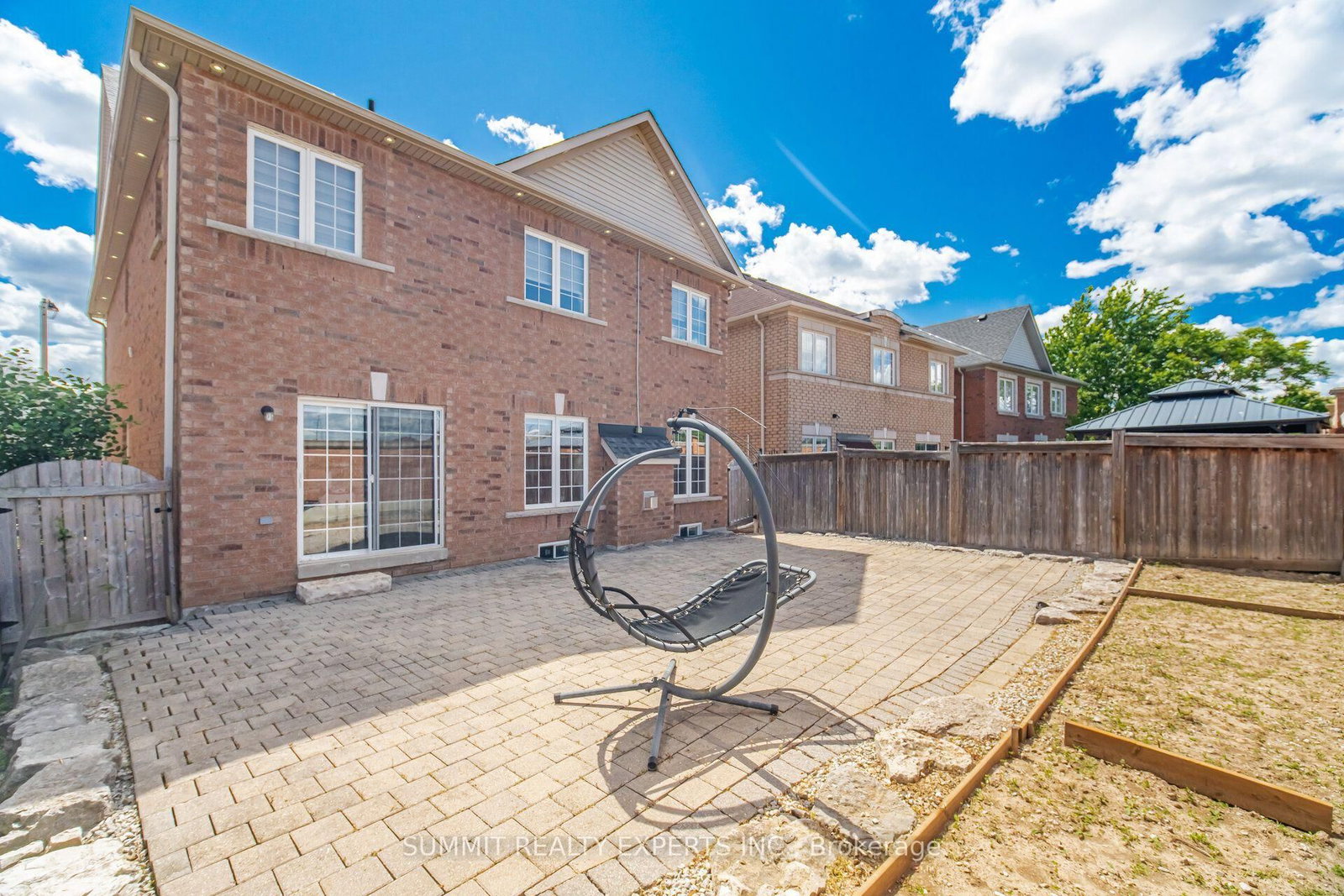 85 Maple Valley Brampton,ON L6P 2H3 — Photo 50