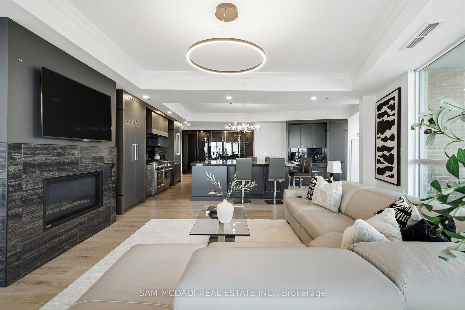 2060 Lakeshore Road • #308 • Burlington, ON photo 18