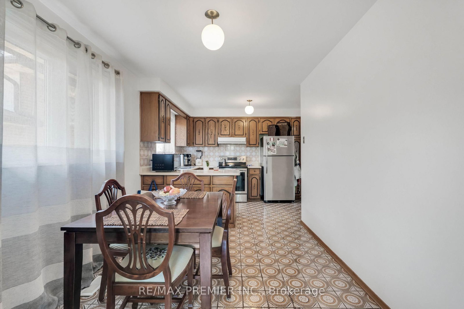 4178 Dursley Mississauga,ON L4Z 1J7 — Photo 10