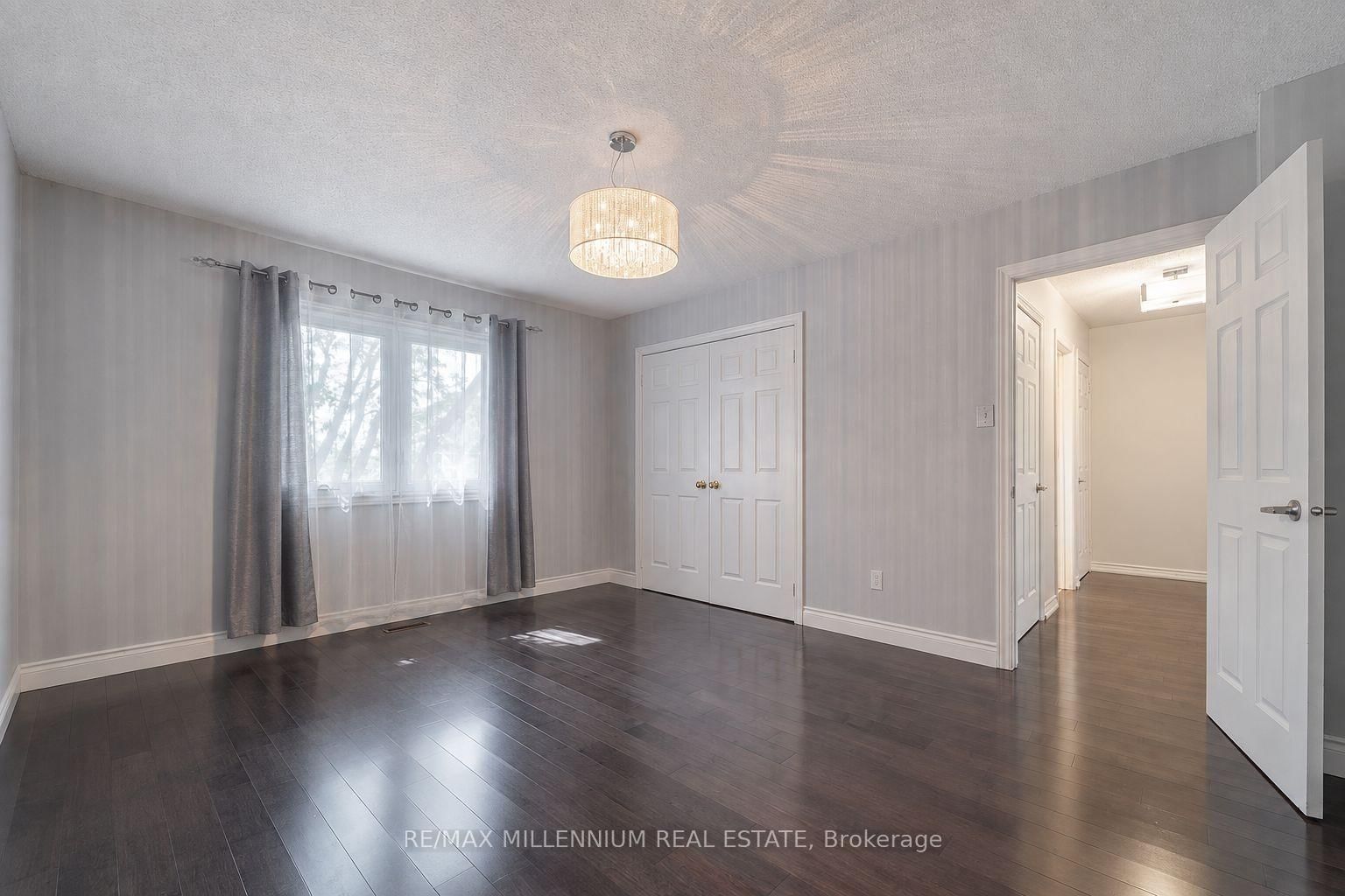 2776 Rosewood Lane • Oakville, ON photo 20