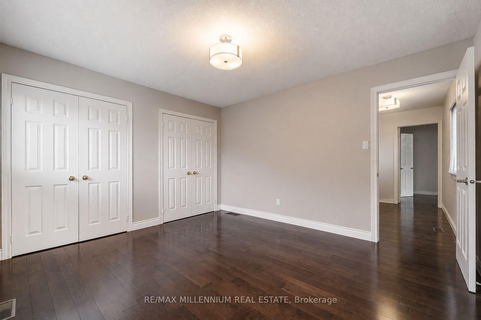 2776 Rosewood Lane • Oakville, ON photo 22