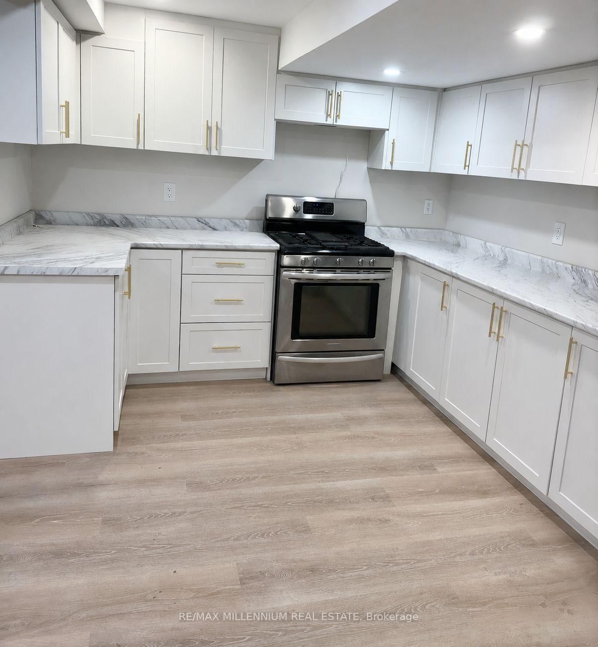 2776 Rosewood Lane • Oakville, ON photo 30