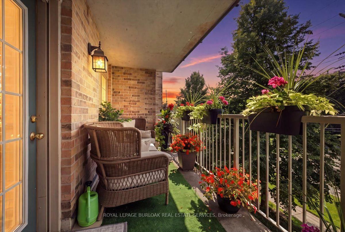 216 Plains Road W • #E305 • Burlington, ON photo 12