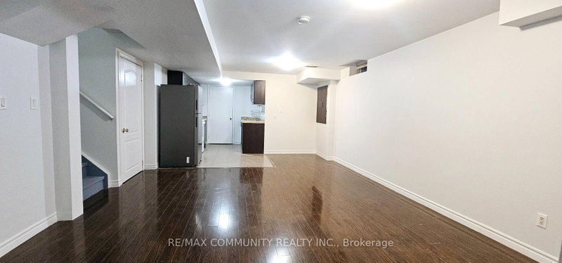 Bsmt - 21 MIDVALE Road