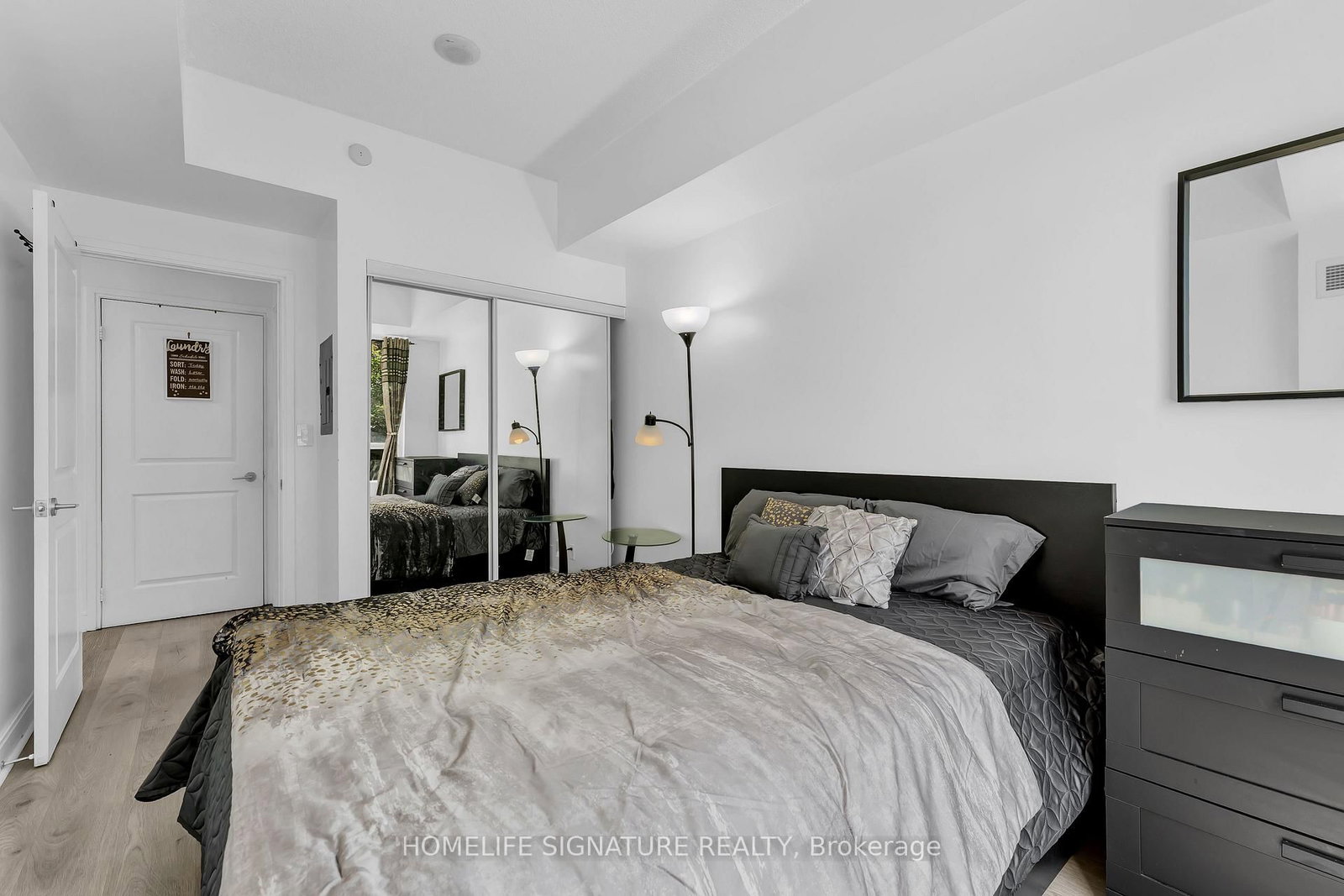 90 Absolute Avenue • #307 • Mississauga, ON photo 16