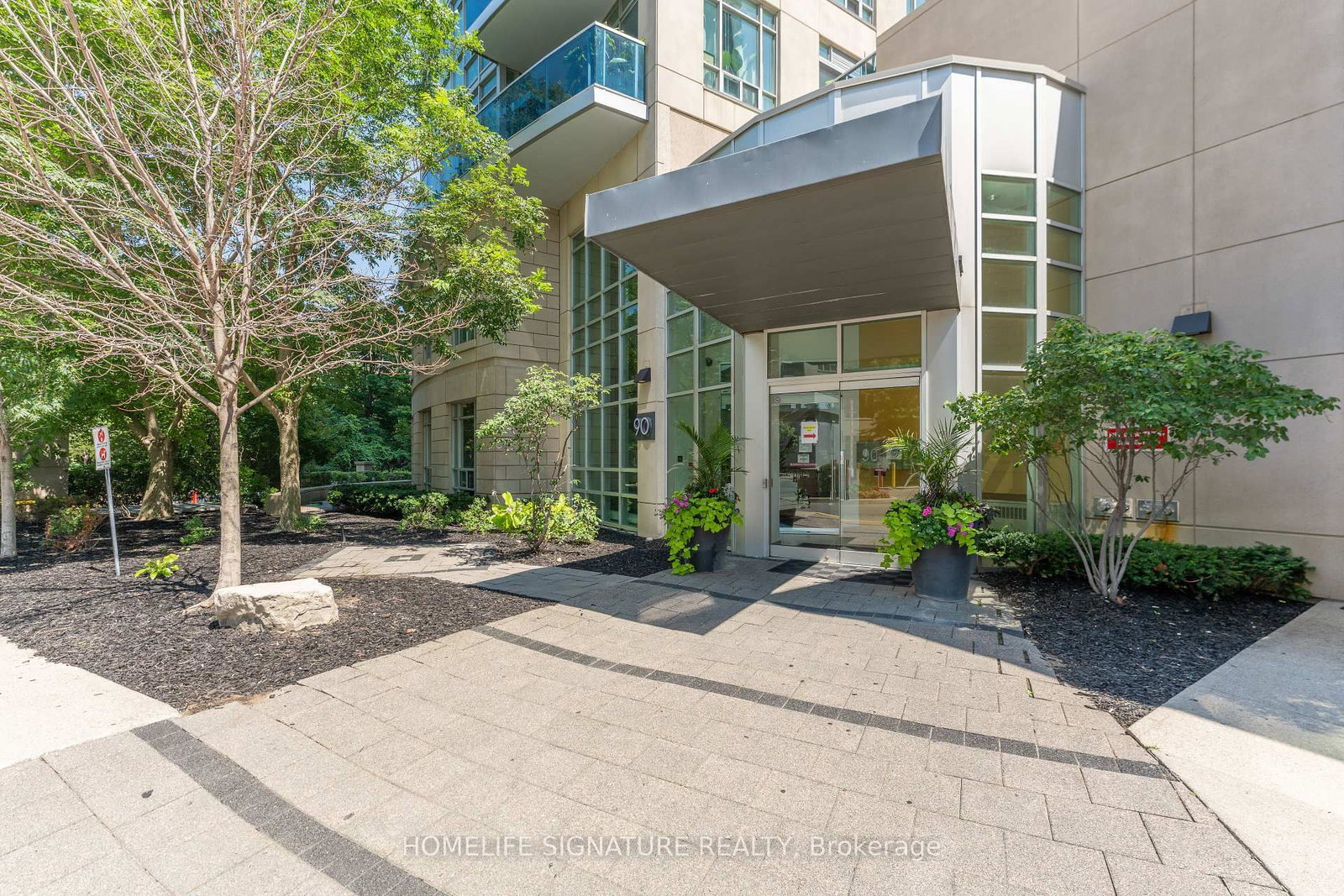 90 Absolute Avenue • #307 • Mississauga, ON photo 5