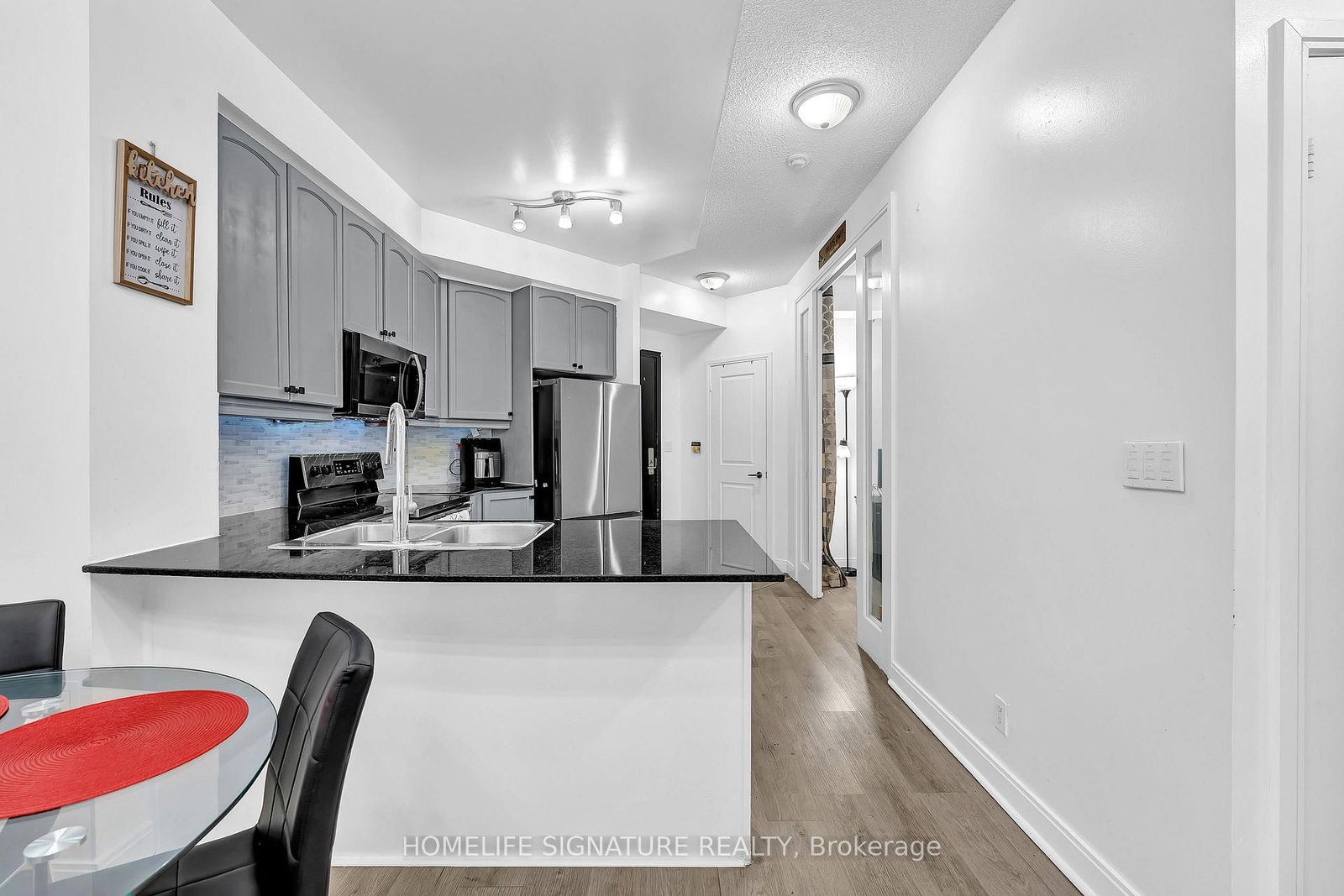 90 Absolute Avenue • #307 • Mississauga, ON photo 9