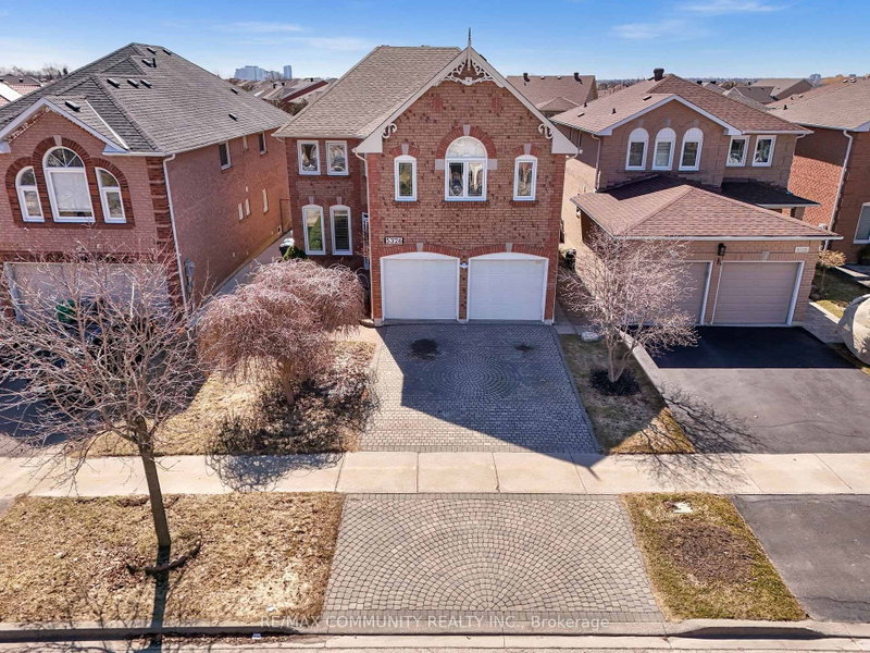 5326 Segriff Drive