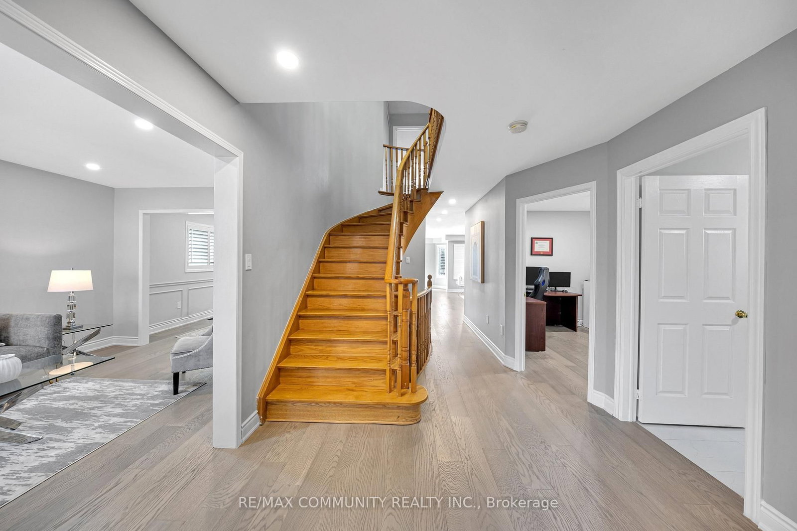 5326 Segriff Drive • Mississauga, ON photo 6