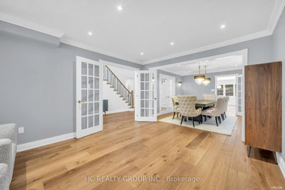 298 Northwood Drive • Oakville, ON photo 8