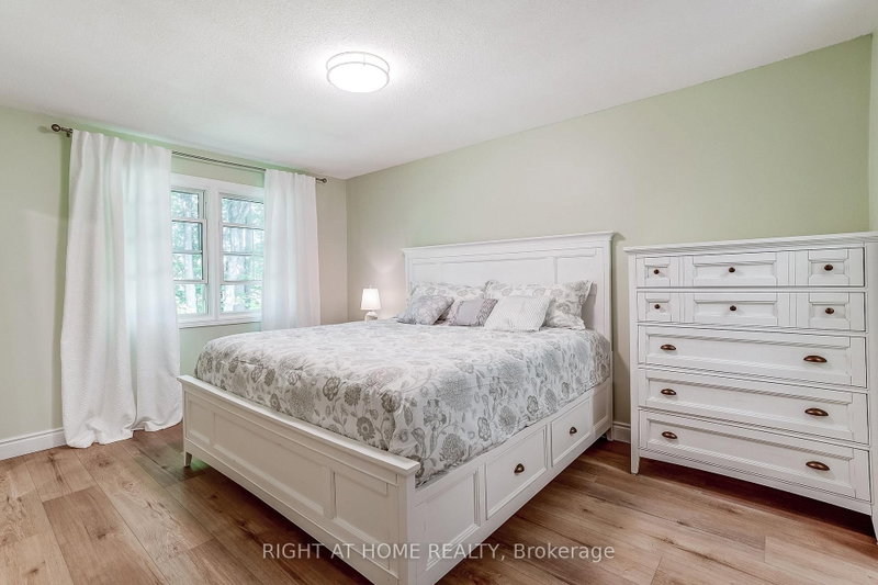 2120 Rathburn Mississauga,ON L4W 2S8 — Photo 17