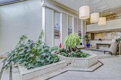 2180 Marine Drive • #501 • Oakville, ON photo 3