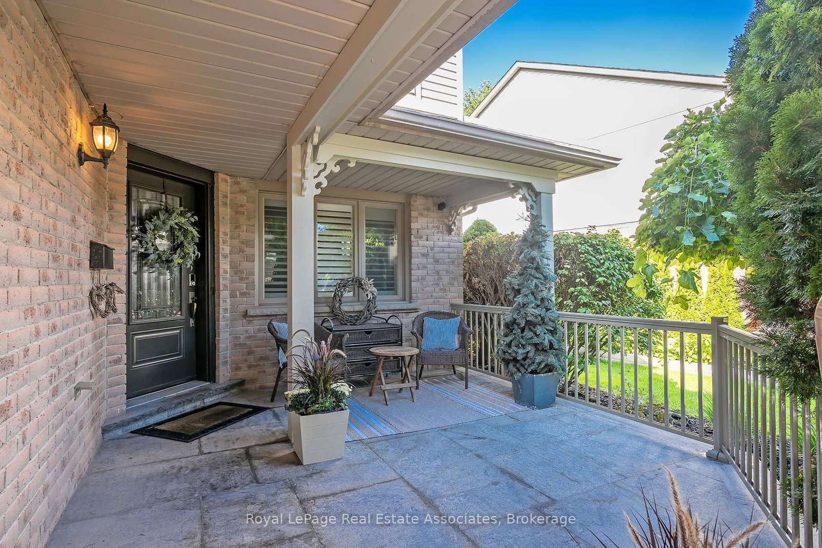 5824 Cornell Crescent • Mississauga, ON photo 3