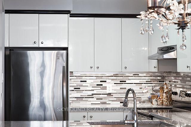 2287 Lake Shore Boulevard W • #505 • Toronto, ON photo 5