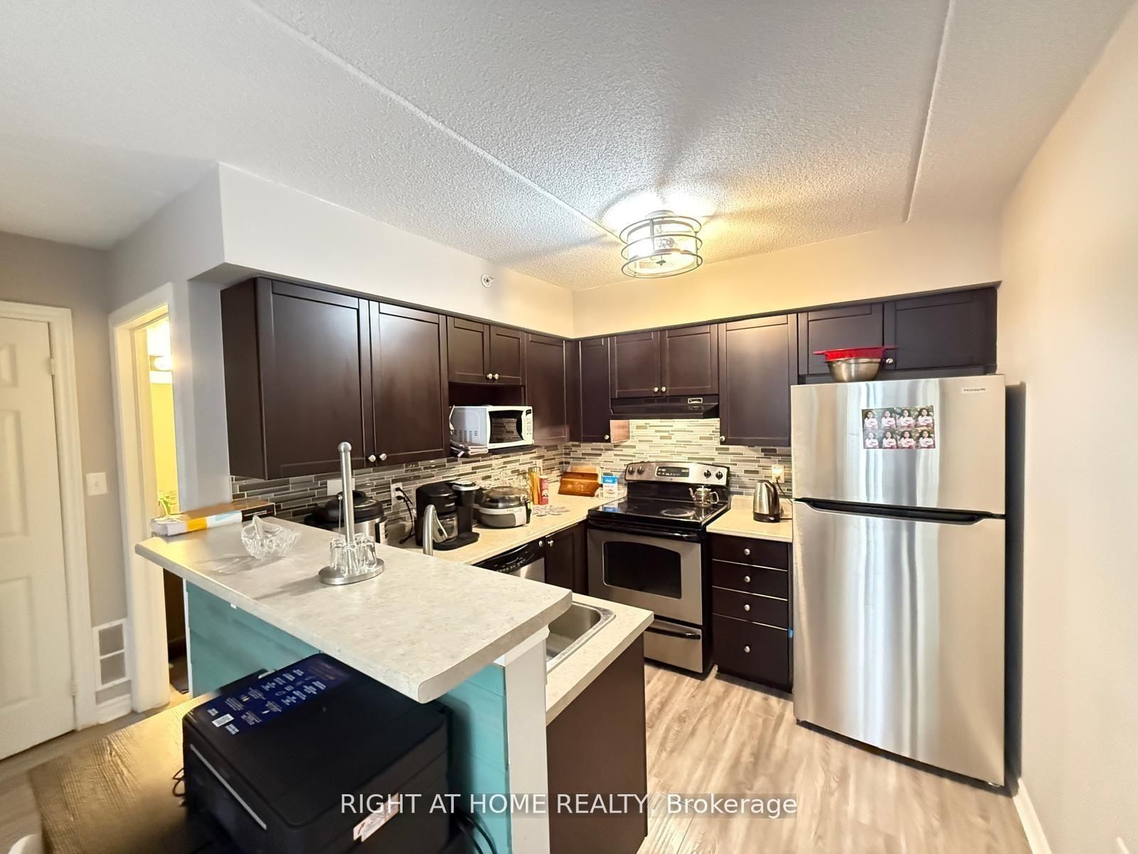 206 - 1340 Main Street, Milton 5