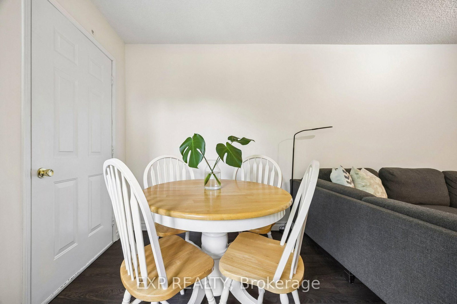 190 Manitoba Street • #311 • Toronto, ON photo 13