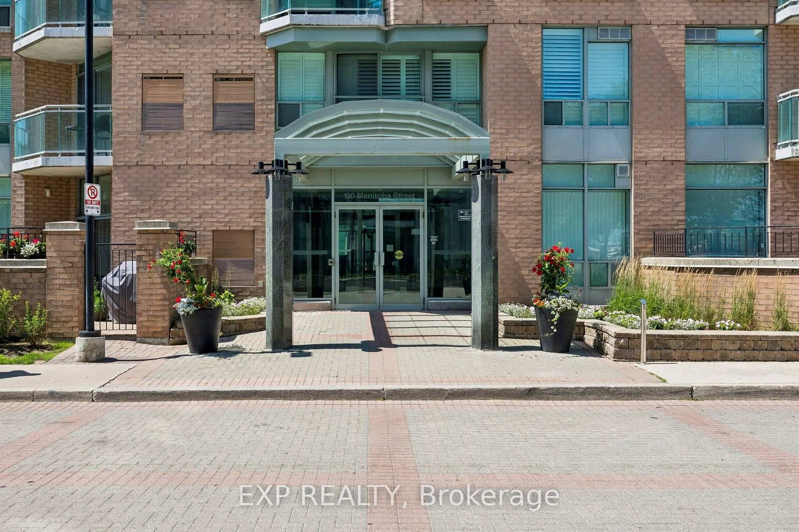 190 Manitoba Street • #311 • Toronto, ON photo 2