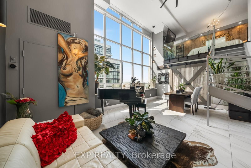 PH416 - 300 Manitoba Street