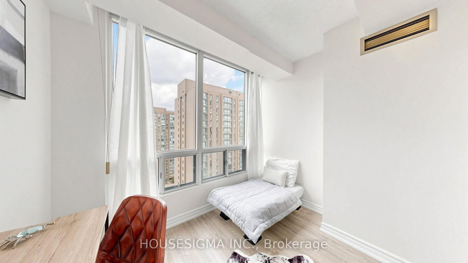 155 Hillcrest Avenue • #1815 • Mississauga, ON photo 18