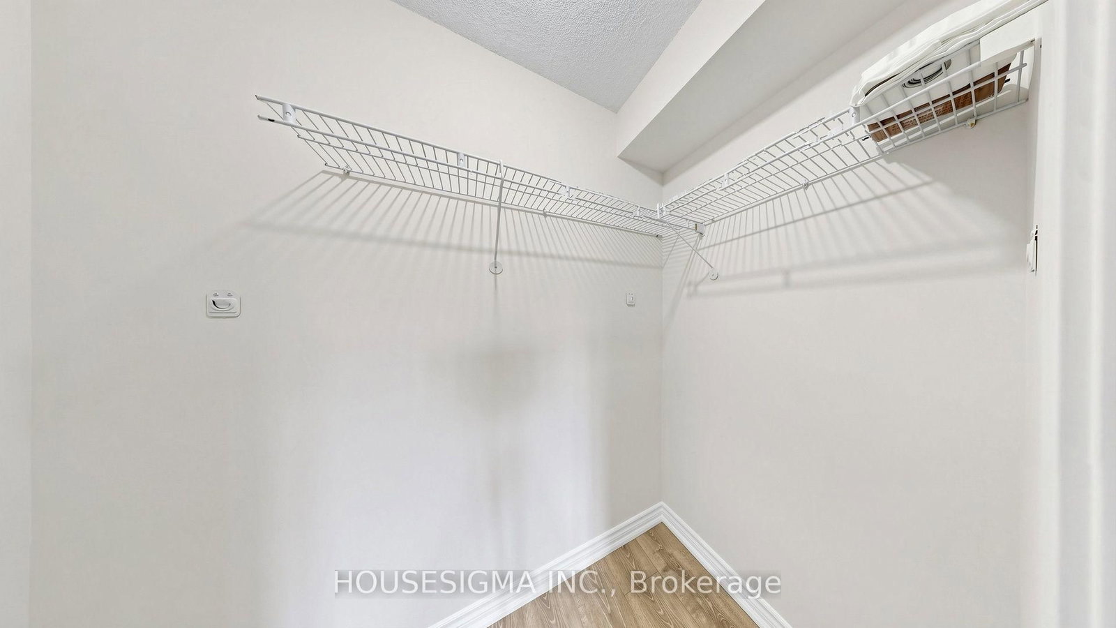 155 Hillcrest Avenue • #1815 • Mississauga, ON photo 23