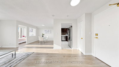 155 Hillcrest Avenue • #1815 • Mississauga, ON photo 3